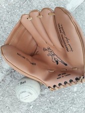 Guanto Da Baseball con palla