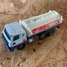 Camion serbatoio diesel Tomica