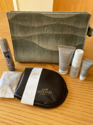 Etihad giorgio armani - armani, business