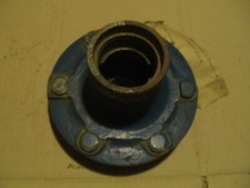 mozzo ruote anteriori avantreno trattori ford 2000-3000 ecc. cod. c9nn-1104 f