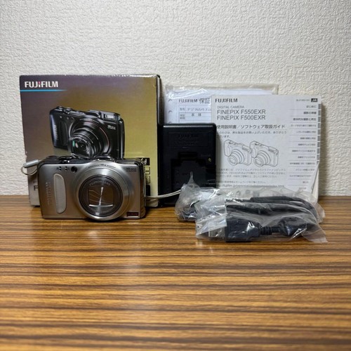 Fujifilm finepix f550exr - fujifilm,