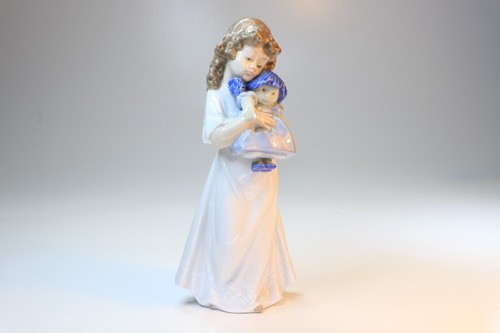 Vintage sculpture nao - sculpture,