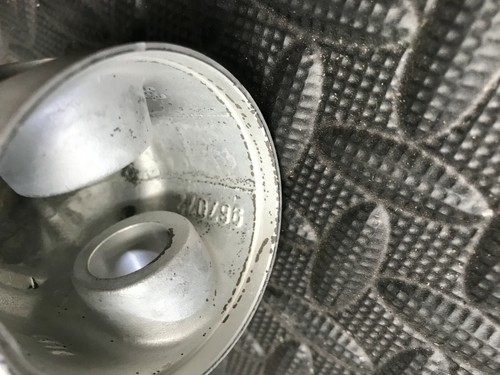 Pistoni fiat 600 multipla - fiat,