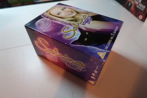 Sabrina the teenage - teenage, witch: