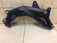 Supporto motore destro aprilia shiver 900 dal 2019 al 2020 rigth motor bracket