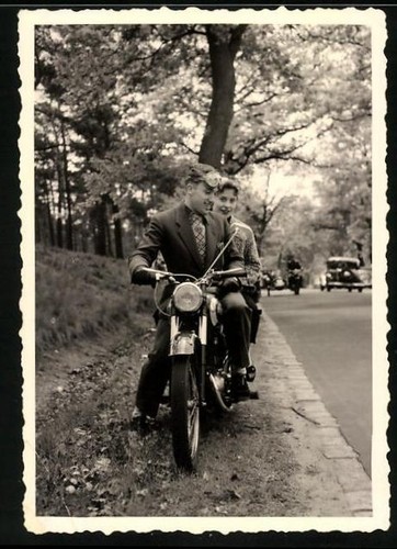 Fotografia moto giovane - moto,,