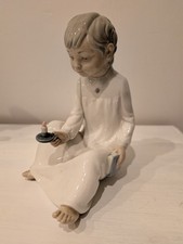 Statuina porcellana NAO
