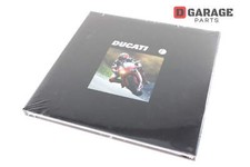 Libro yearbook storia ducati