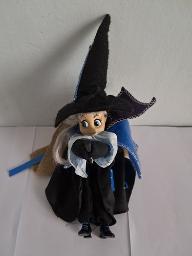 Befana kinder ferrero - kinder,