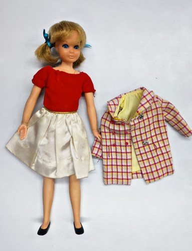 Barbie skipper pose play - barbie,