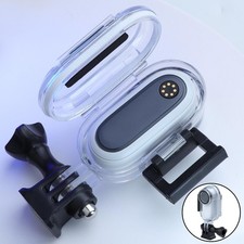 Custodia subacquea compatta