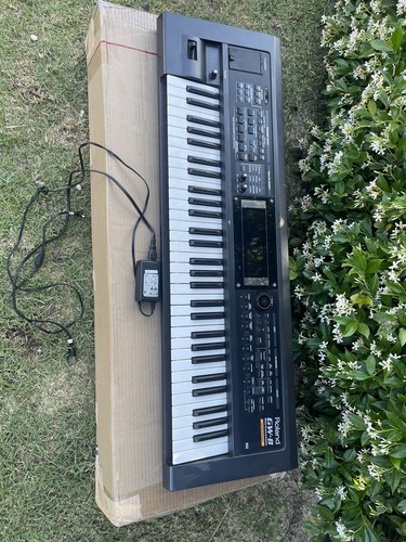 Roland gw8 - roland,
