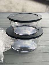 TUPPERWARE. Set Ciotole Linea Tavola Essenziale 2.4 Lt e 1.3 Lt Sigillo Nero