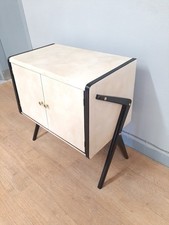 Piccolo mobile bar in legno laccato nero e pergamena , anni '50, restaurato