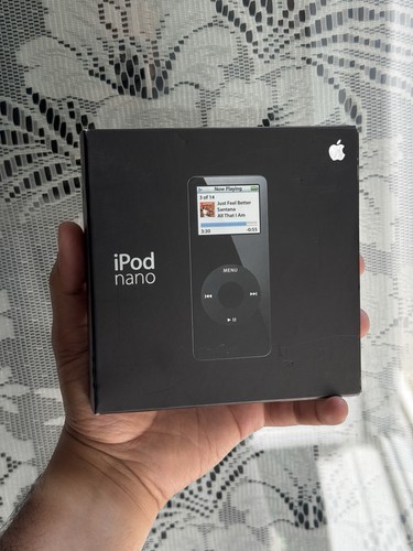 Apple ipod nano 1st generation - apple,