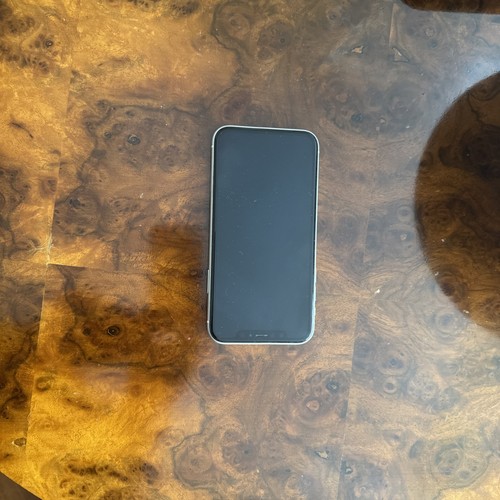 Apple iphone 64gb - ,