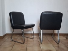 Coppia Di Sedie Stoll, Modello