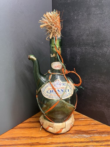 Bottiglia vino vintage - di,