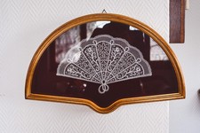 Merletto pizzo di Cantù antico Ventaglio in teca dorata