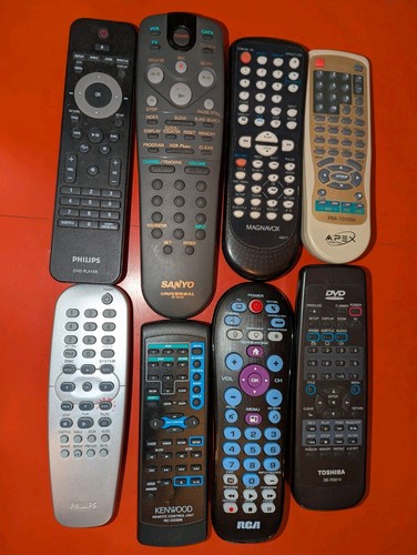 Lotto telecomandi tv e - 8,