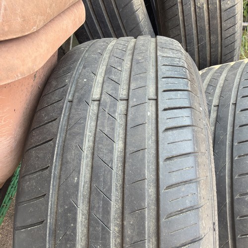 235/55R17