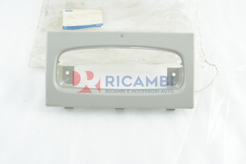 Mostrina cornice plafoniera - cornice,