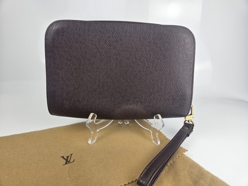 Louis vuitton taiga - louis,