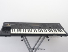 Ensoniq MR-61 - Sintetizzatore