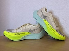 Nike WMNS ZOOMX Vaporfly Next%