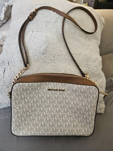 Michael kors purse - purse,