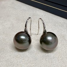 Orecchini di perle di Tahiti tonde nere ad alta lucentezza 11,4 mm, gancio...