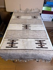 Splendido tappeto artigianale