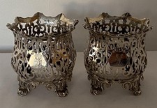 Coppia di vasi per piante