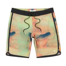 Pantaloncini da tavola