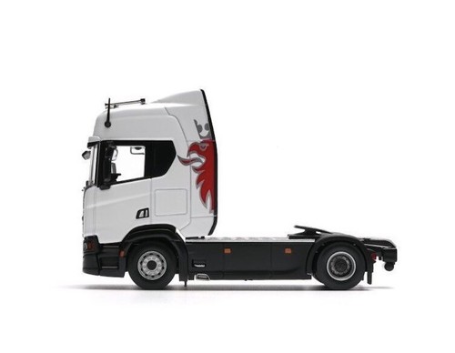 Modellino trattore camion