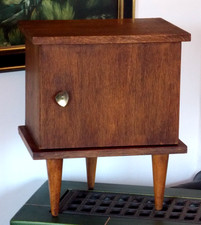 Comodino vintage mobiletto