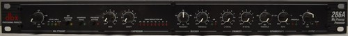 preamplificatore/processore