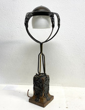 LAMPADA TAVOLO ABATJOUR ART NOUVEAU FERRO BATTUTO VETRO OPALINO 1 LUCE 56 cm/h