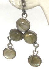 ORECCHINI PENDENTI IN ARGENTO CON MEZZE SFERE IN PIETRA DI LUNA 