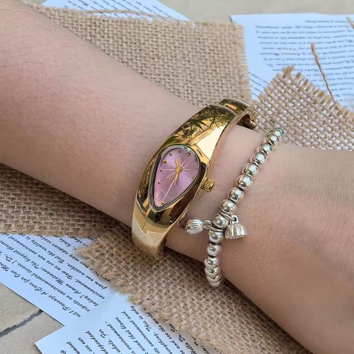 Vintage y2k quartz watch - y2k, for