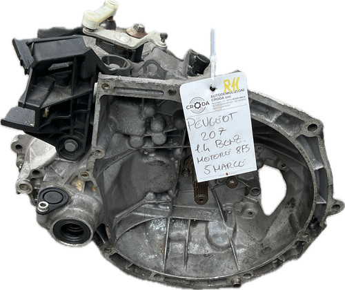 Cambio manuale per modello