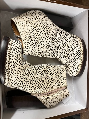 Rare jeffrey campbell ibiza - rare,