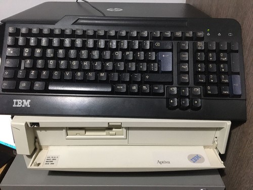 Computer vintage ibm aptiva - computer,