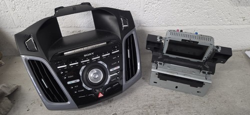 Ford focus sony radio fascia - ford,