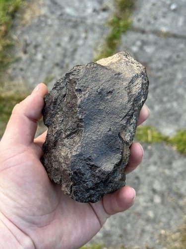 Meteorite fusion crust 1126g - meteorite,