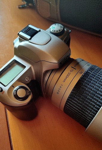Nikon f65 con obiettivi - nikon,