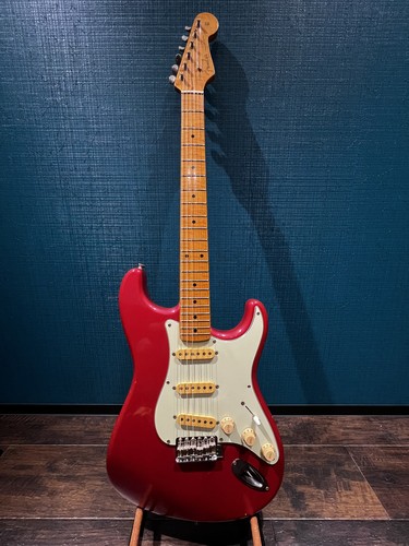 Chitarra elettrica usata
