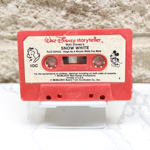 Walt disney storyteller - storyteller, snow