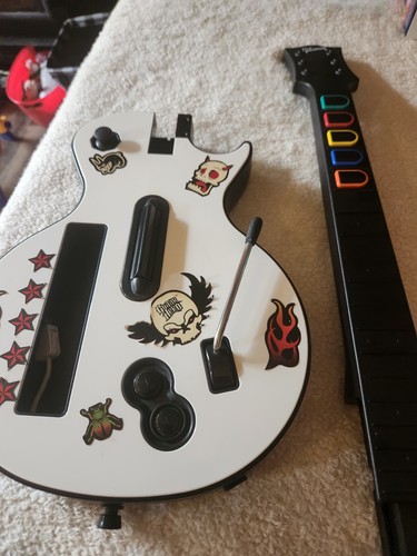 Wii gibson guitar - wii,