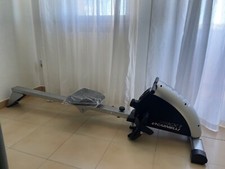 vogatore pieghevole, marca Carnielli,  ha 3 mesi di vita,usato pochissimo.